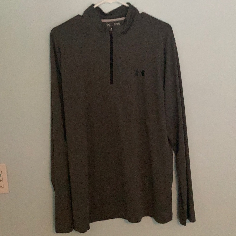 Men’s Quarter Zip Dark Gray Jacket